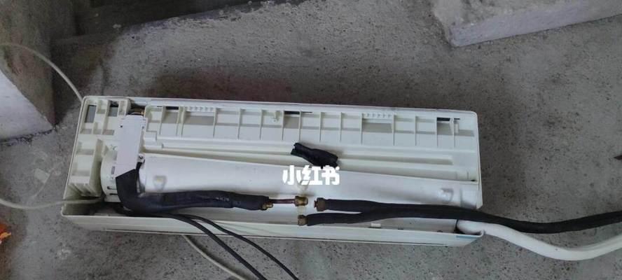 空调漏氟现象的原因及解决方法（探索空调漏氟的危害和预防措施）