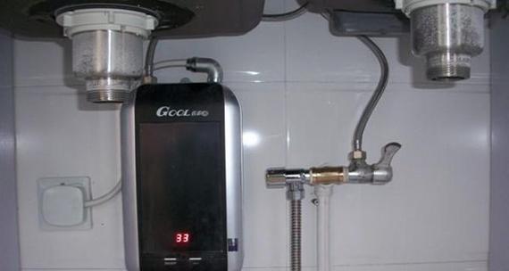 天然气热水器无法点火的原因及解决方法（揭秘天然气热水器点火故障）