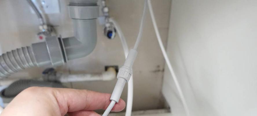 净水器水口青苔问题解决方案（清除水口青苔）