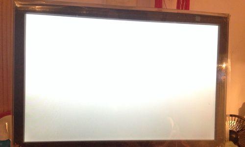 解析显示器白屏问题的原因及解决方法（探究显示器白屏问题的可能原因）