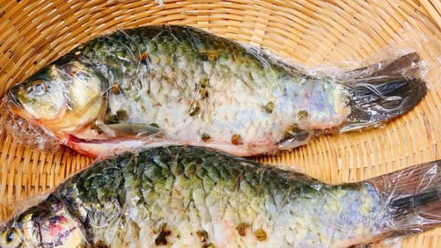 冰柜鱼肉腐臭问题及解决方法（避免鱼肉腐臭的简易妙招）