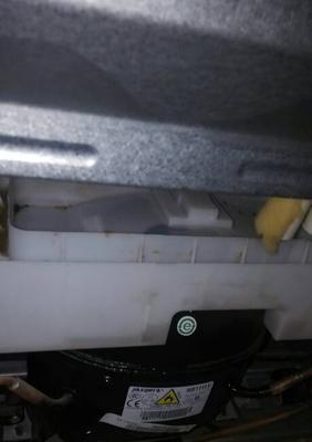 冰柜蒸发板故障分析及维修方法（探究冰柜蒸发板故障原因，解决冰柜制冷问题）