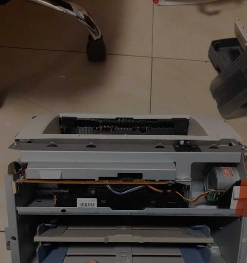 打印机出纸问题的修复方法（解决打印机出纸困扰，让打印工作恢复正常）