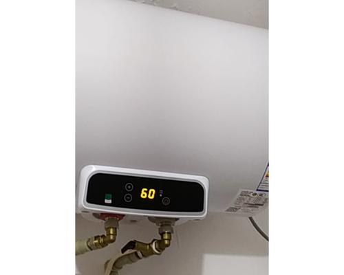 如何调大电热水器的出水量（实用技巧教你轻松解决低出水量问题）