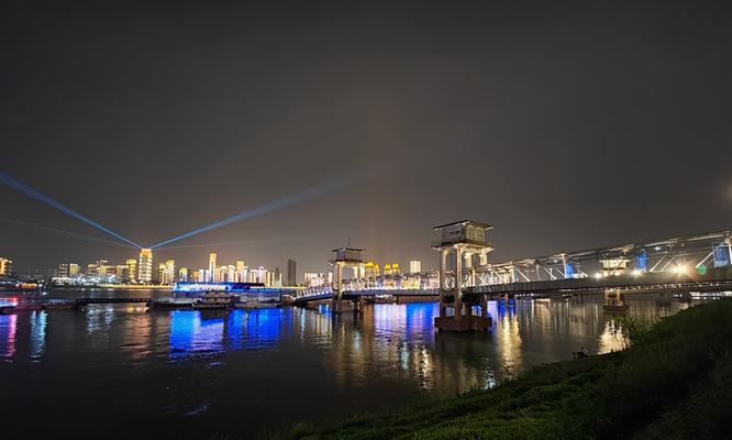 小米11如何设置夜景照片？
