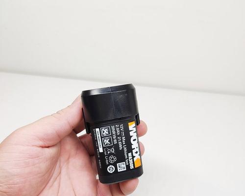 威克士充电器过充问题应如何处理？