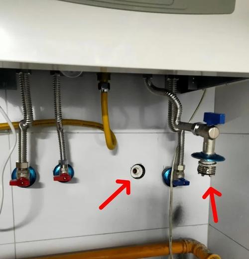 铁管连接热水器管道的正确方法是什么？