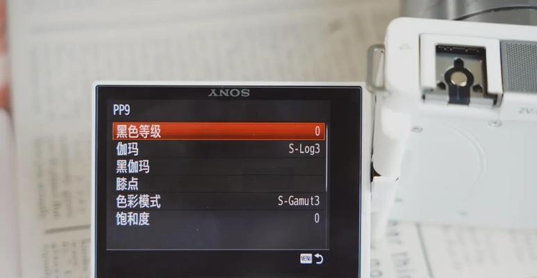索尼相机镜头没电缩不回去怎么办？